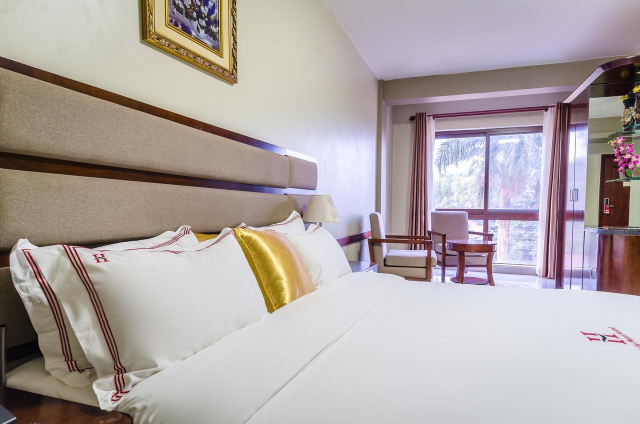 Hillside Plaza Hotel Kampala Exterior photo